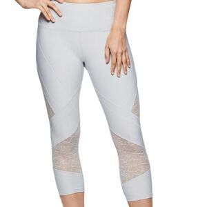 RBX White Capri Lace Insert Workout Leggings Size M